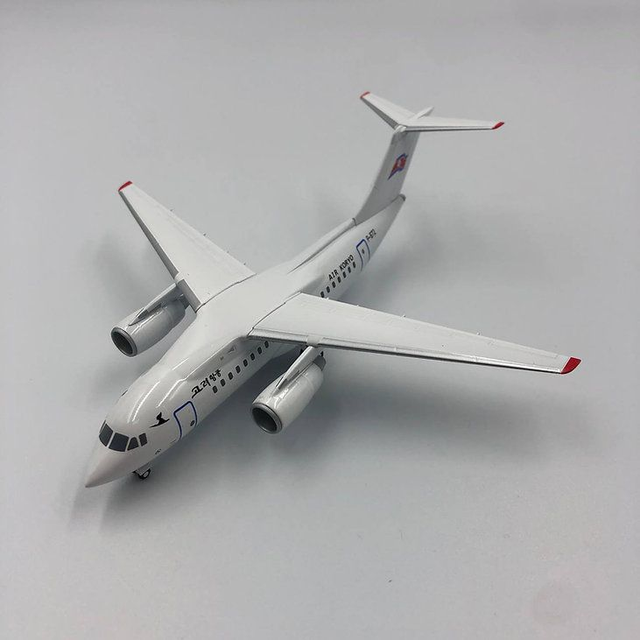 Antonov An-148 Air Koryo (first livery) P-672