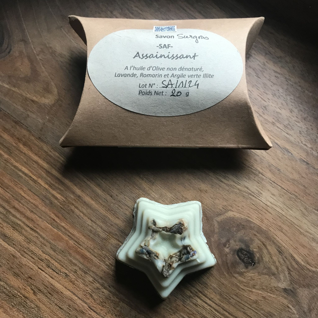 SAVON SURGRAS ASSAINISSANT-Huile d&#039;Olive BIO-Lavande-Romarin &amp; Argile verte Illite