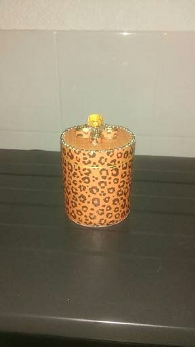 boîte  à bijoux robe léopard , solide  ,  boîte de décoration en papier kraft		