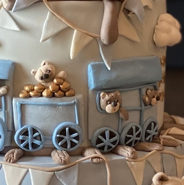 Baby Shower - cake and cupcakes