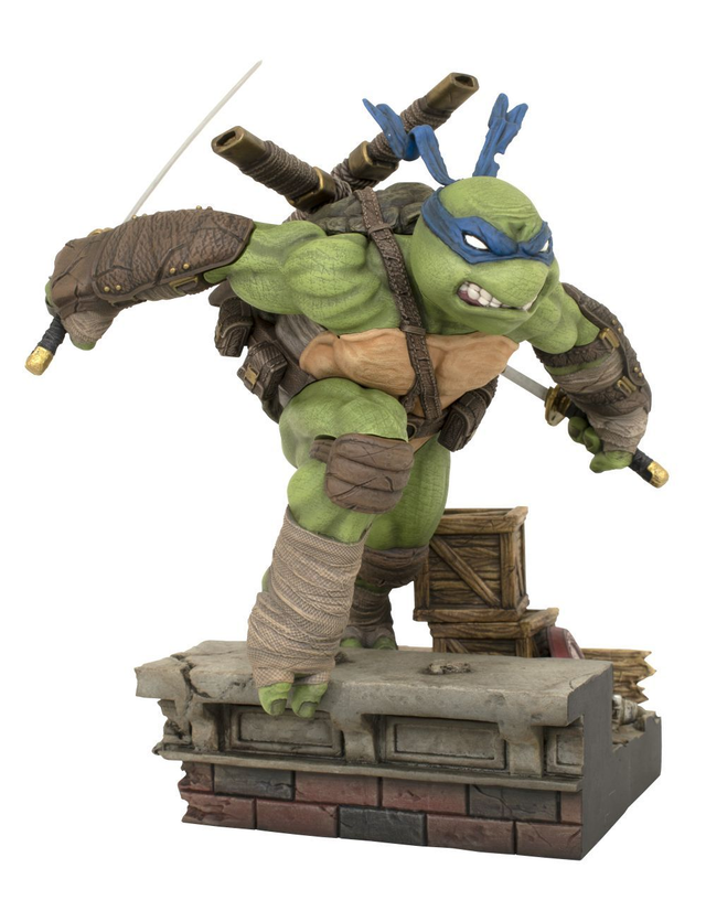Teenage Mutant Ninja Turtles: Leonardo Gallery Figure 