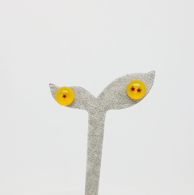 Puces d&#039;oreilles Boules de cristal