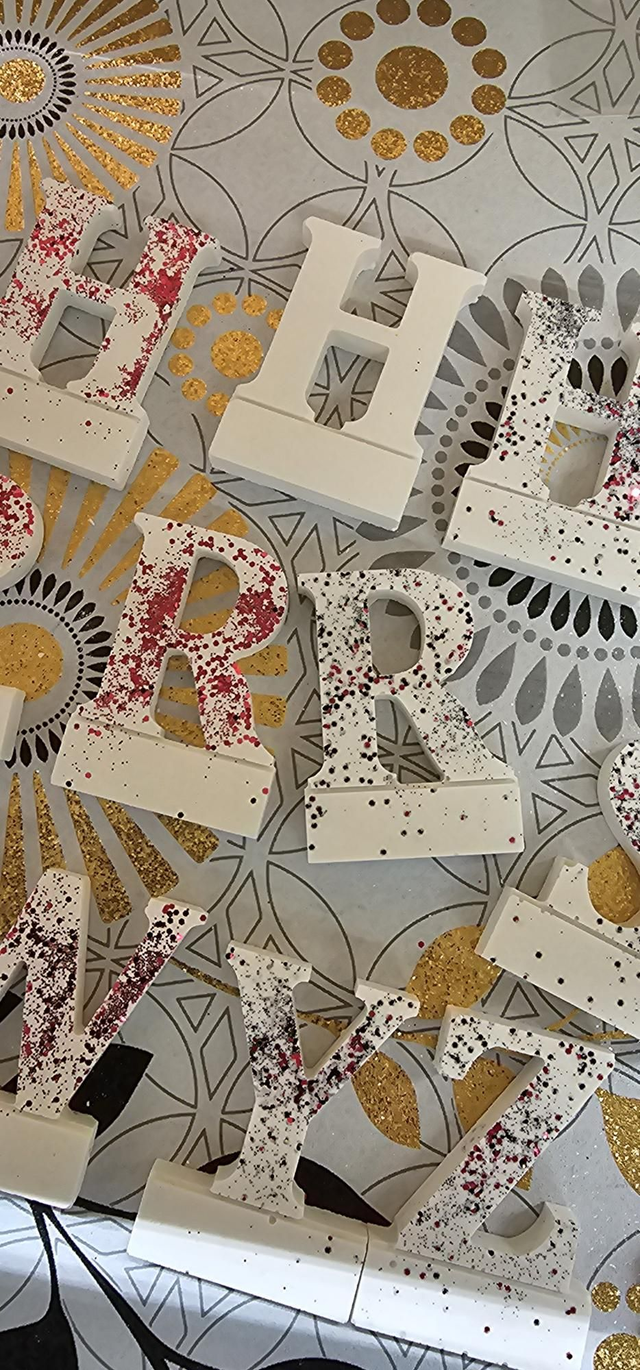 Lettre pour bougeoir