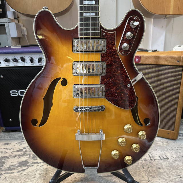 Airline H77 with Case