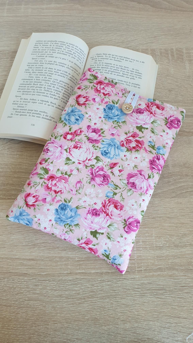 Pochette/ couvre livre rose bleu
