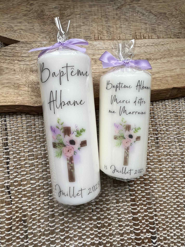 Bougie baptême, communion, avec croix et fleurs