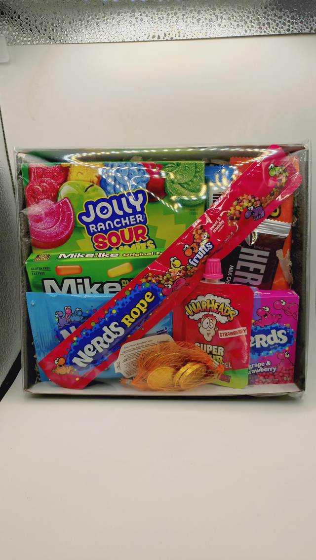 American style hamper 