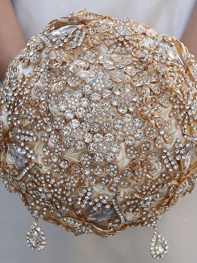 Bouquet fleurs artificiels et perles 05