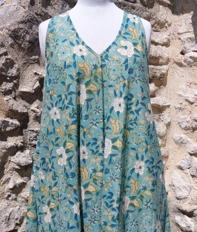 Robe d'été flottante en coton voile léger imprimé à la main, motif floral, vert d'eau, bleu, beige, vert, blanc