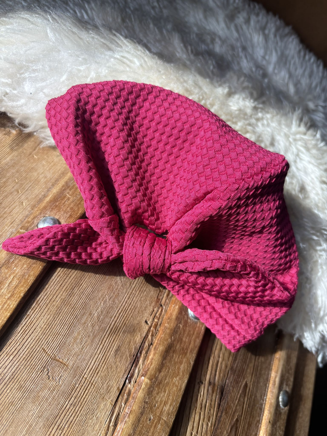 Bonnet turban nouveau-né fuchsia