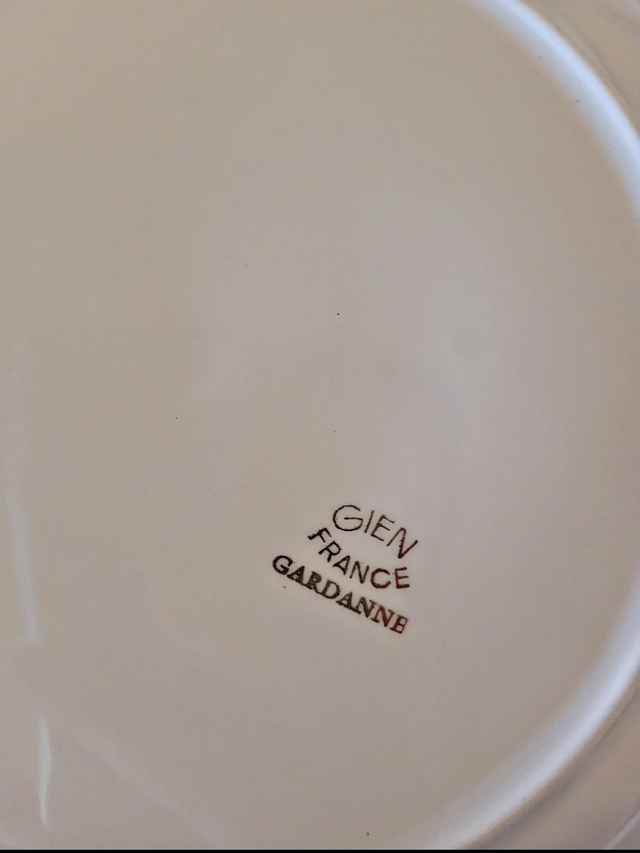 Assiettes plates Gien Gardanne, roses couleur jaune (par 6)