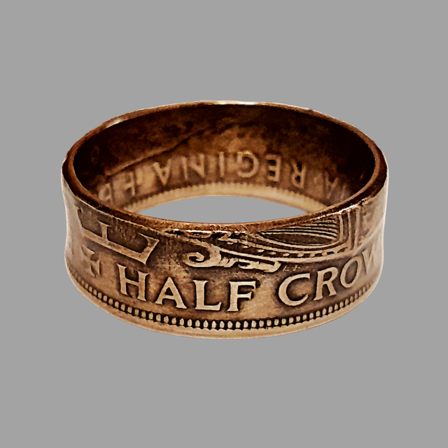 RESERVED FOR NIGEL: British Half Crown 1960 Coin Ring   