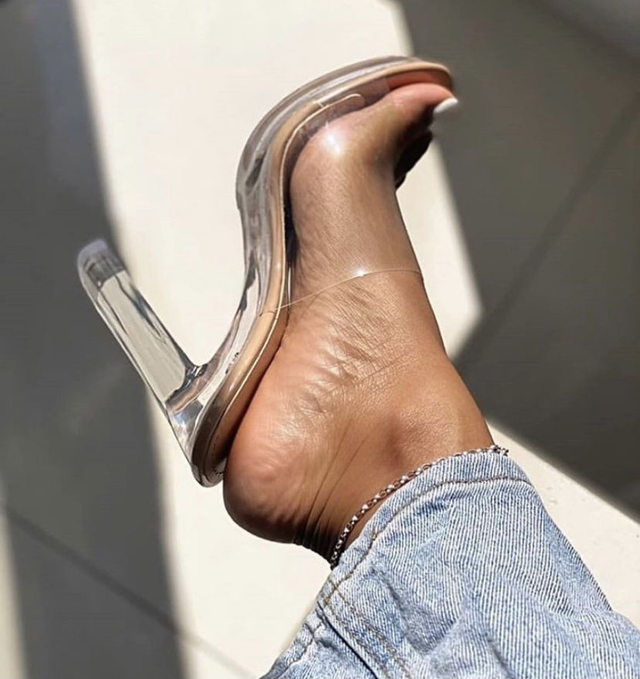 Sandalias Transparentes