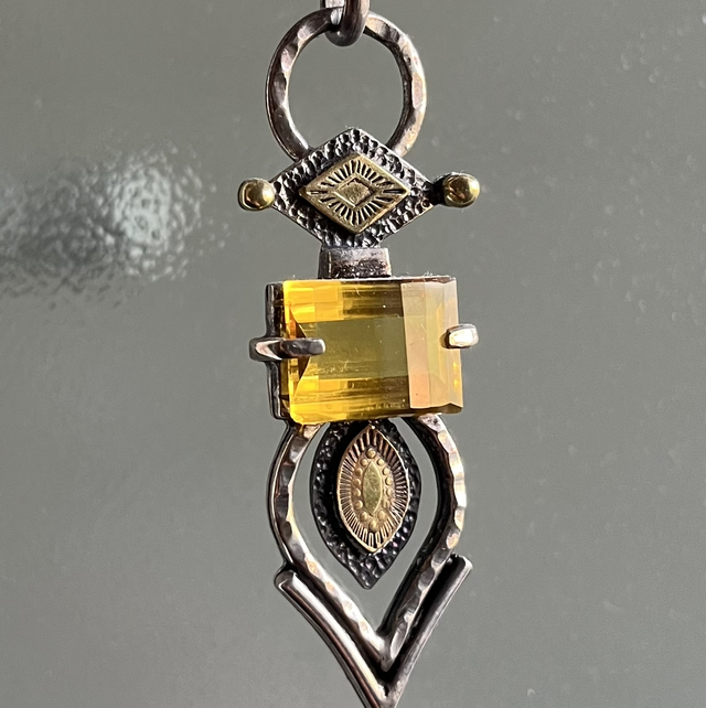 ***CREATION FRANÇAISE*** Pendentif argent et laiton avec citrine