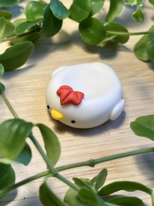 Oro-sten i Polymerlera – Handgjord Dekoration & Trygghetsobjekt