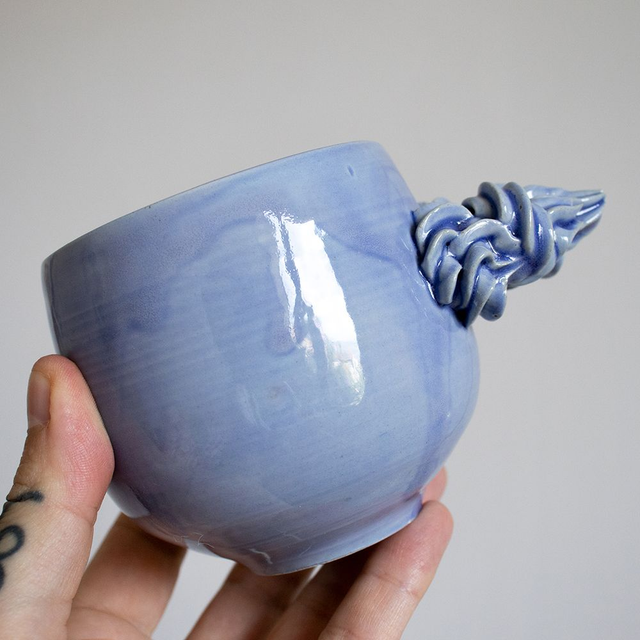 Tasse lavande, anse meringue