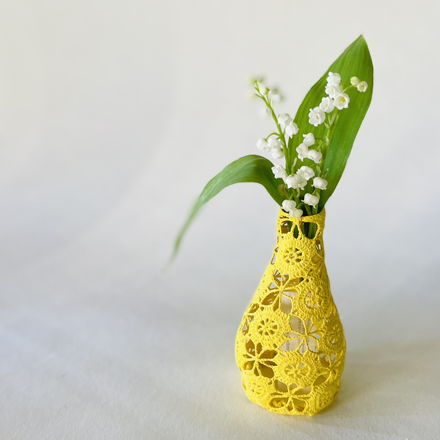 Bouteille dentelle jaune