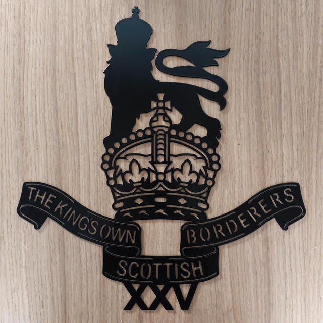 King&#039;s Own Scottish Borderers Dog &amp; Bonnet