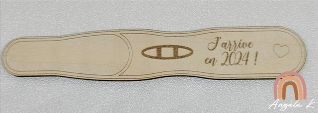 Test personnalisé pour annonce de grossesse avec gravure