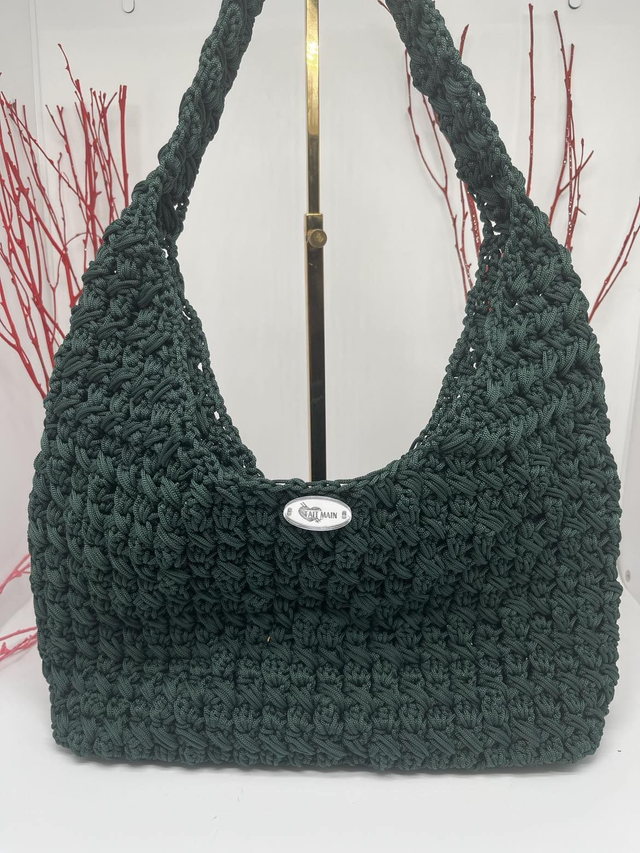 Sac élégant fait à la main au crochet