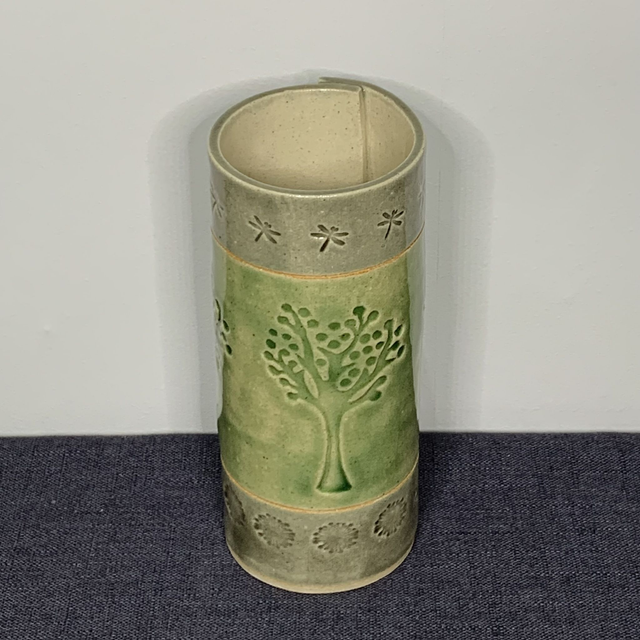 Vase tree, dragonfly and allium