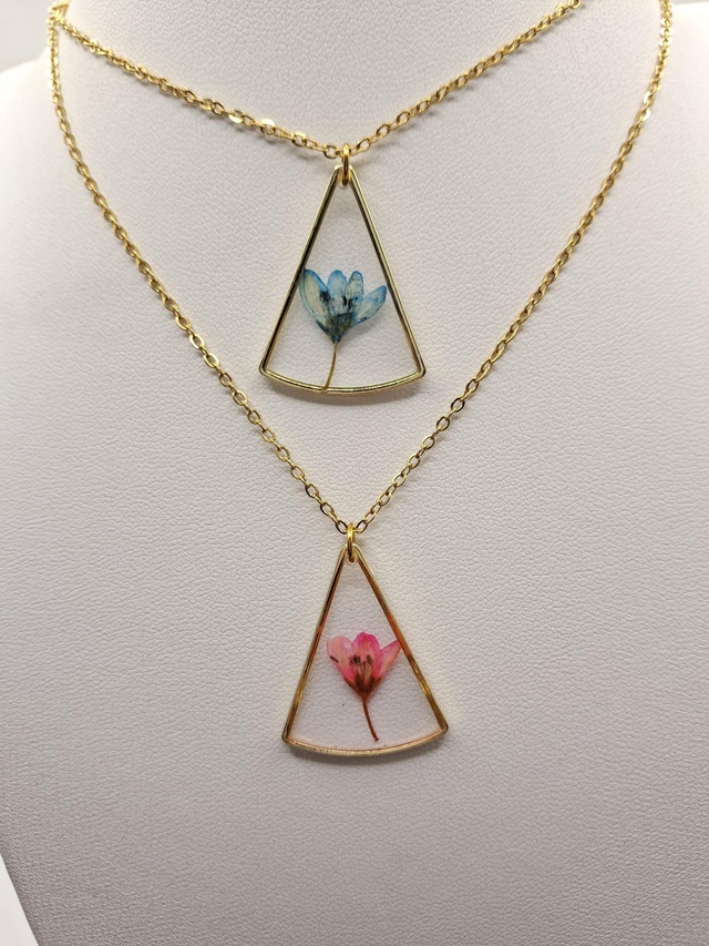 Triangle flower pendants