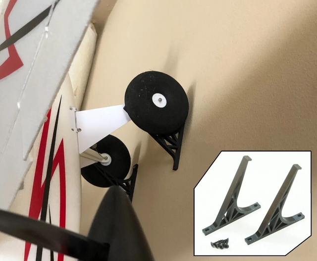 Wall Mount Hanger for RC Airplane Wheels / Landing Gear