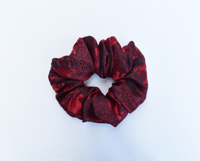 100% SILK SCRUNCHIE (different options)