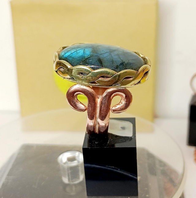 Bague Indienne cuivre et labradorite 