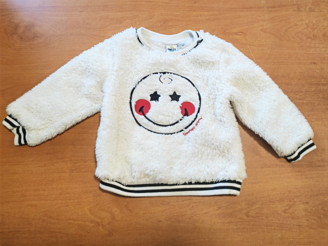 Pull smiley en 18 mois