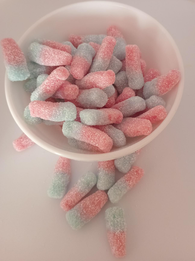 Fizzy Bubblegum Bottles 