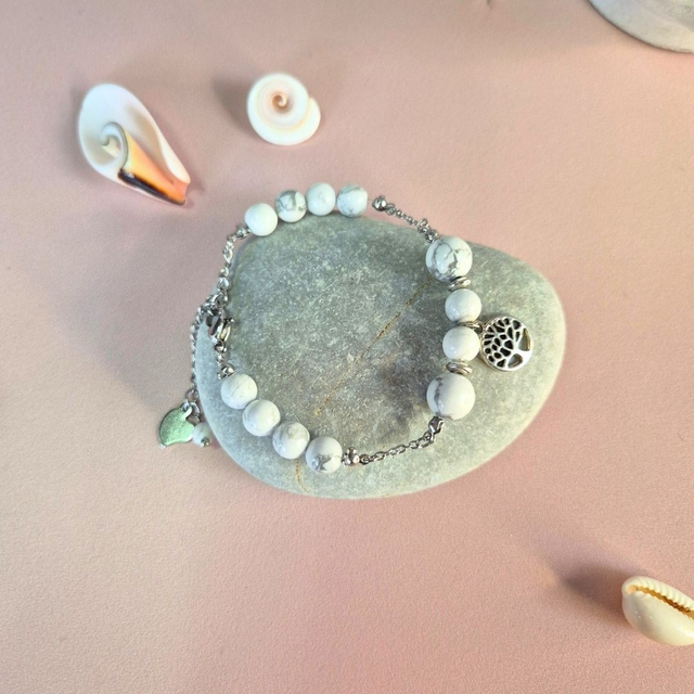 Bracelet fermoir OSTUNI - Howlite naturelle &amp; Arbre de vie