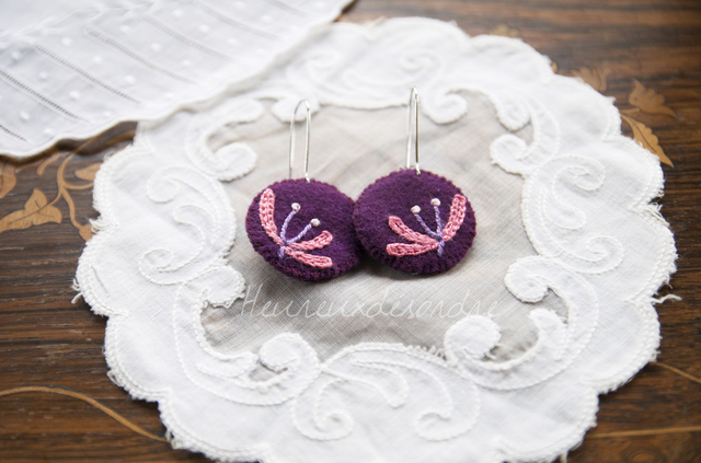 Boucles d'oreilles brodées