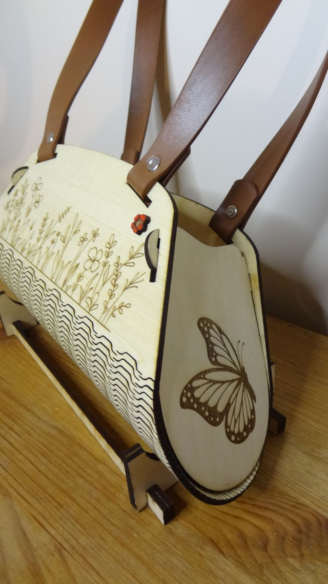 Sac en bois de soirée champêtre