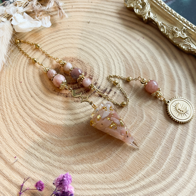 Pendule divinatoire pierre de lune, médaillon lune 