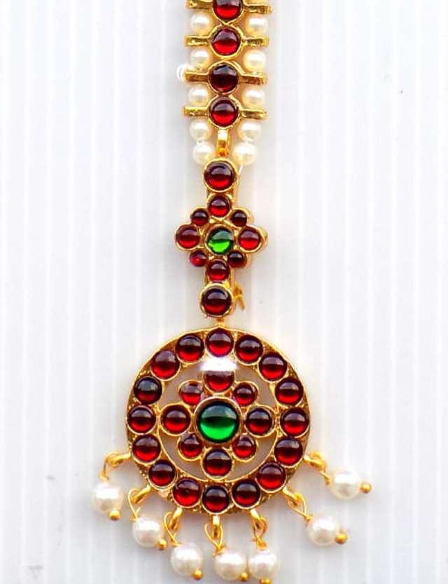 Kemp Nethichutti/Maangtikka