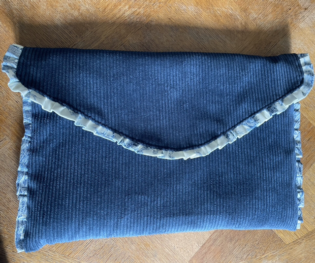 House d'ordinateur 13" en velours et toile personnalisable sur commande