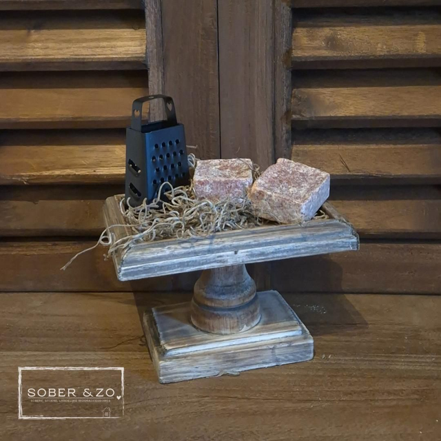 Kadosetje met plateau op voet