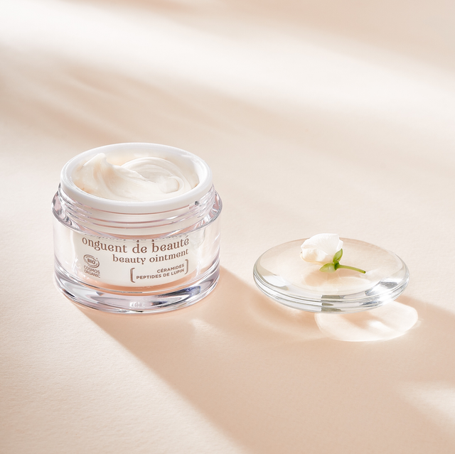 Onguent de beauté pot