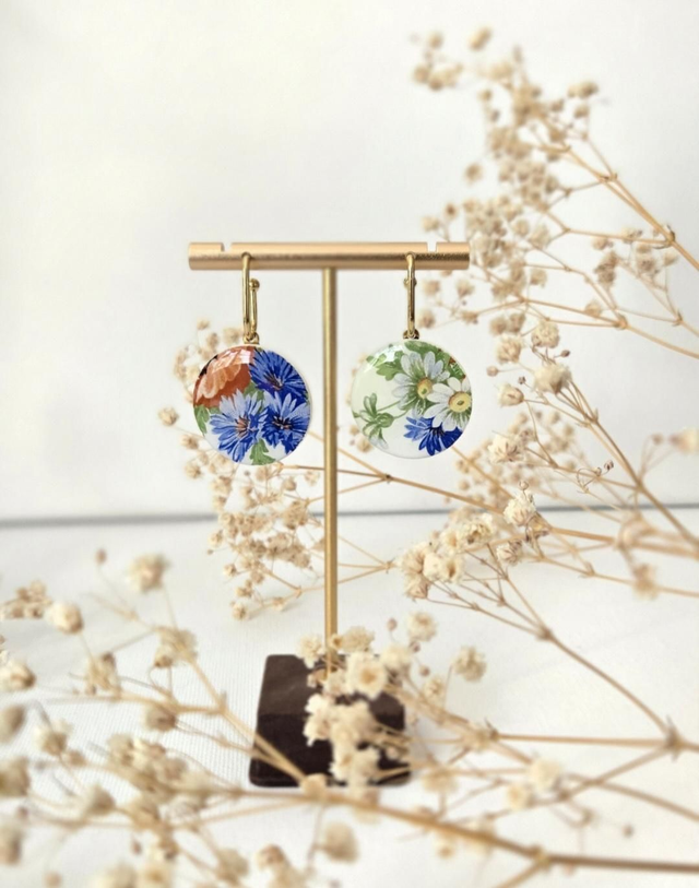 Paire de boucles d'oreilles - faïence Salins-les-Bains - acier inoxydable doré 