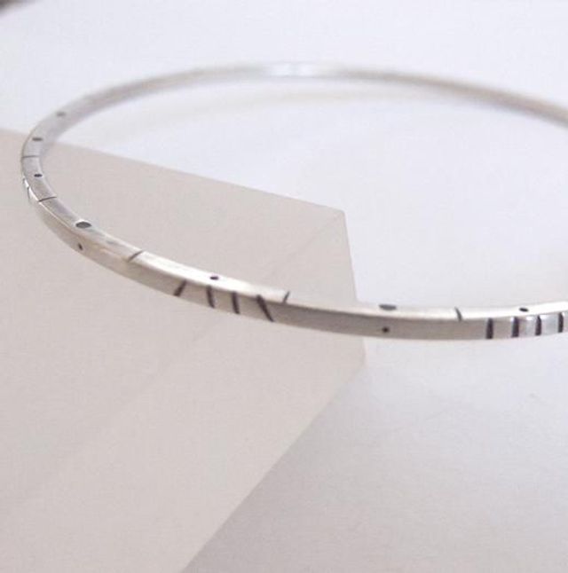 Brazalete Medieval en Plata de Ley