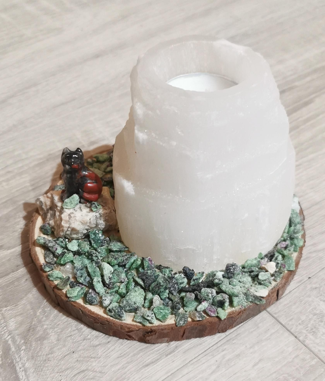 Bougeoir sélénite, Chat Jaspe, Rubis zoïsite 