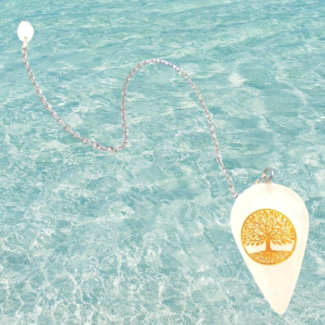 Pendule "Cristal de roche" arbre de vie