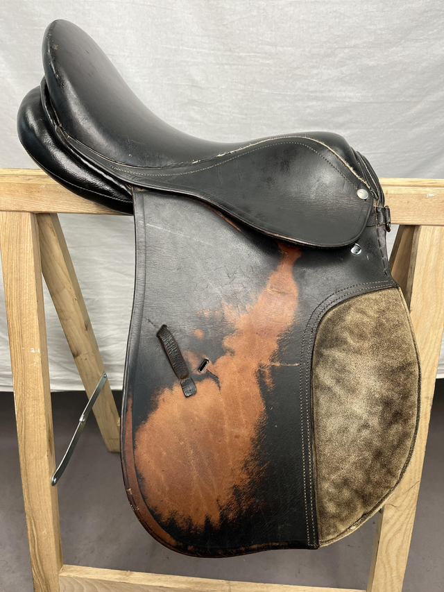 Selle mixte Taille 15"