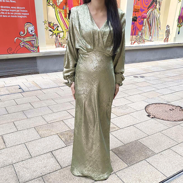 Robe irisée verte