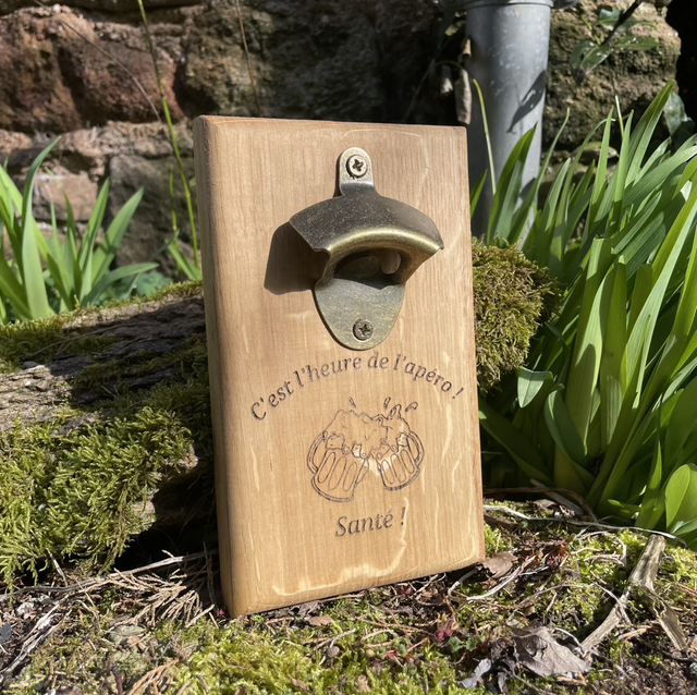 Décapsuleur Mural Chêne massif