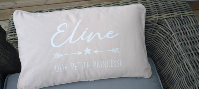 Coussin prénom texte libre 