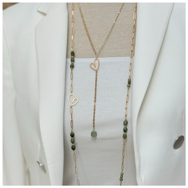 Ensemble de collier doré/jade , thème coeur 