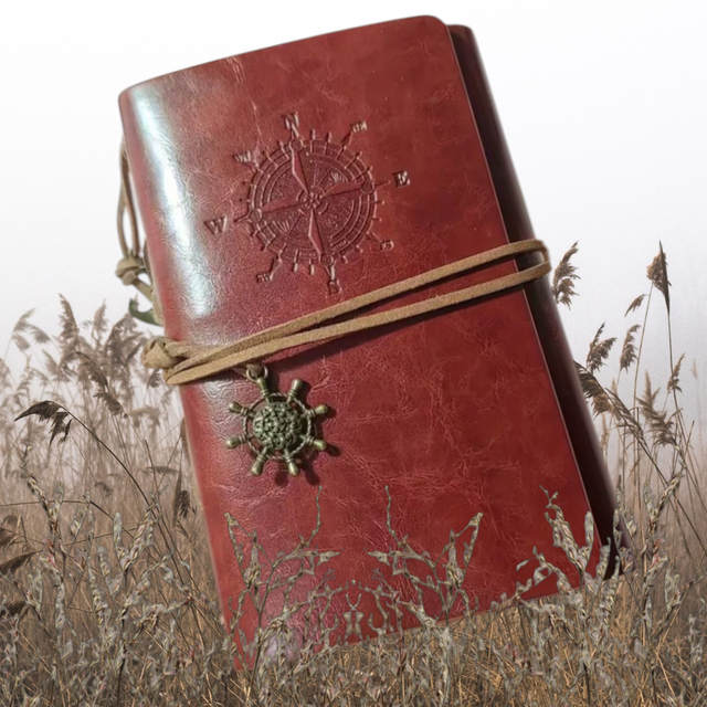 Grimoire vintage rouge