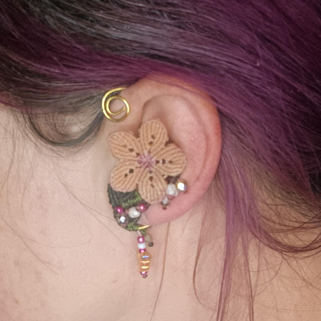 Bijou d'oreille "sakura" - O. GAUCHE